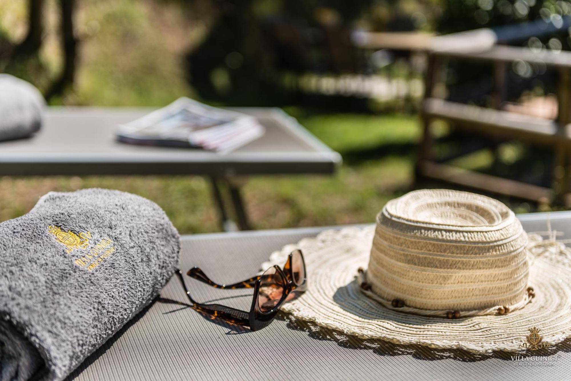Tenuta Guinigi Antico Borgo Di Matraia - Exclusive Holidays Apartments & Pool 卢卡 外观 照片
